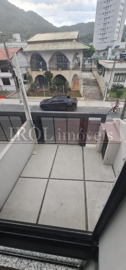 Sobrado à venda com 3 quartos, 120m² - Foto 10