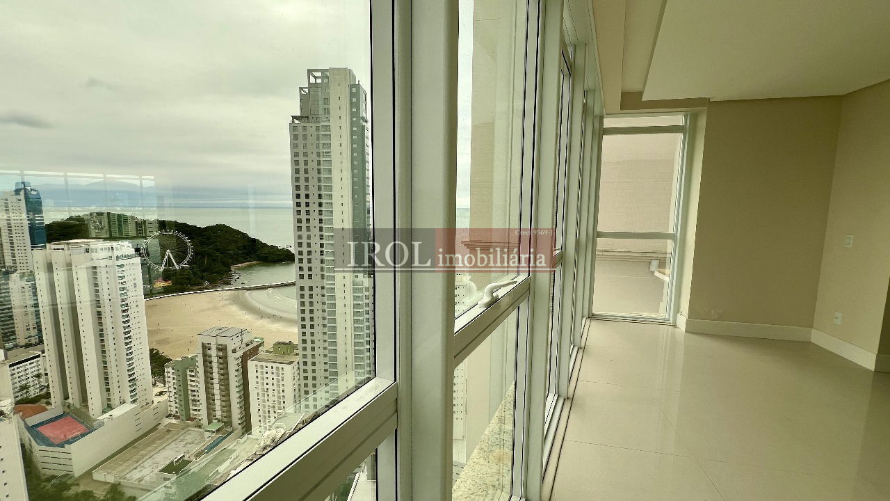 Apartamento à venda com 4 quartos, 228m² - Foto 42