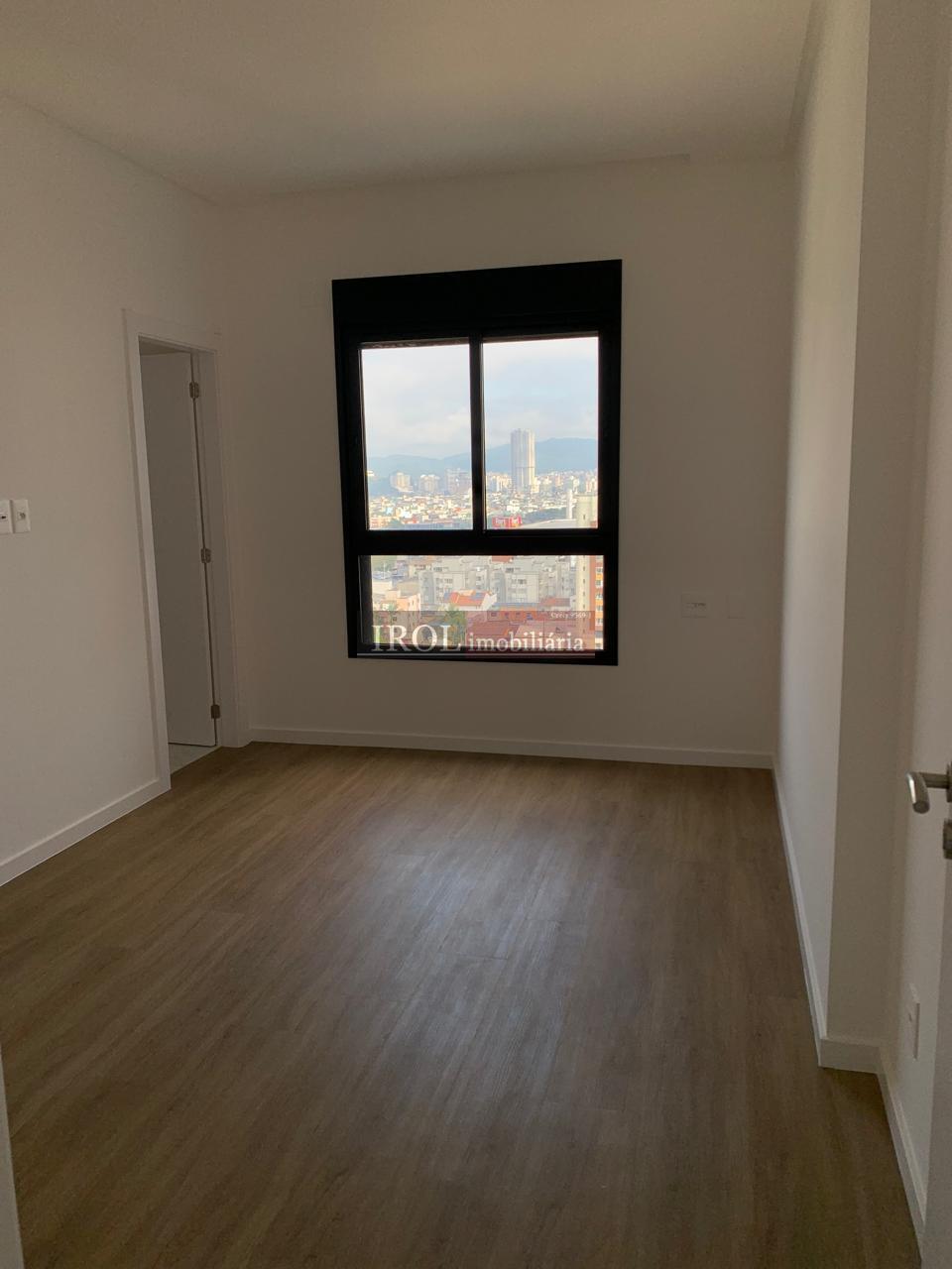 Apartamento à venda com 3 quartos, 137m² - Foto 16