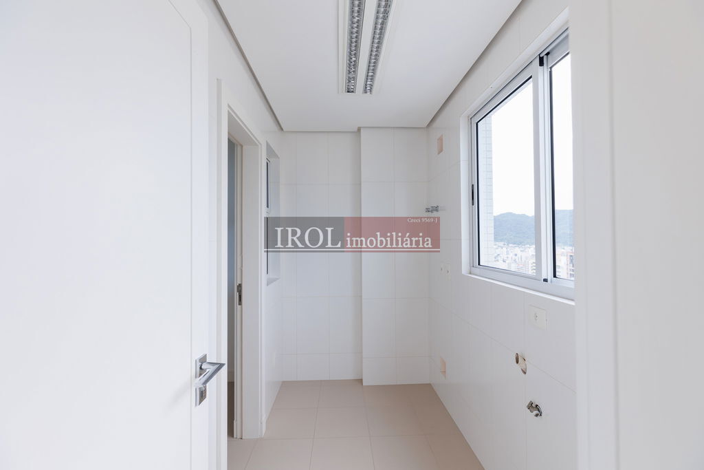 Apartamento à venda com 2 quartos, 252m² - Foto 31