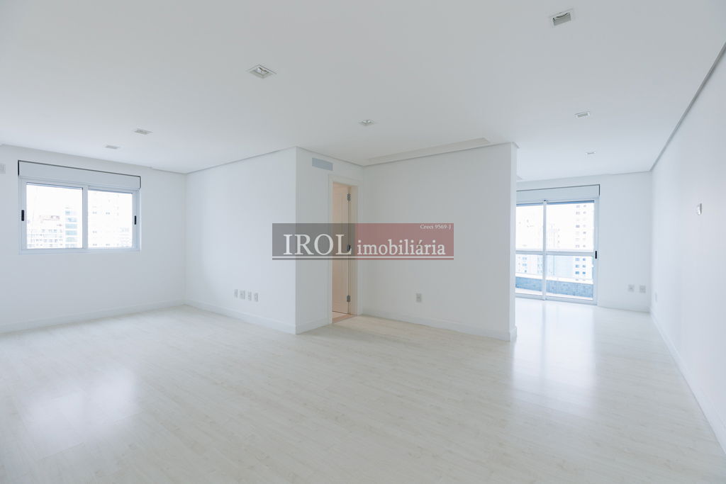 Apartamento à venda com 2 quartos, 252m² - Foto 22