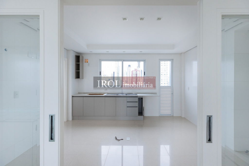 Apartamento à venda com 2 quartos, 252m² - Foto 14