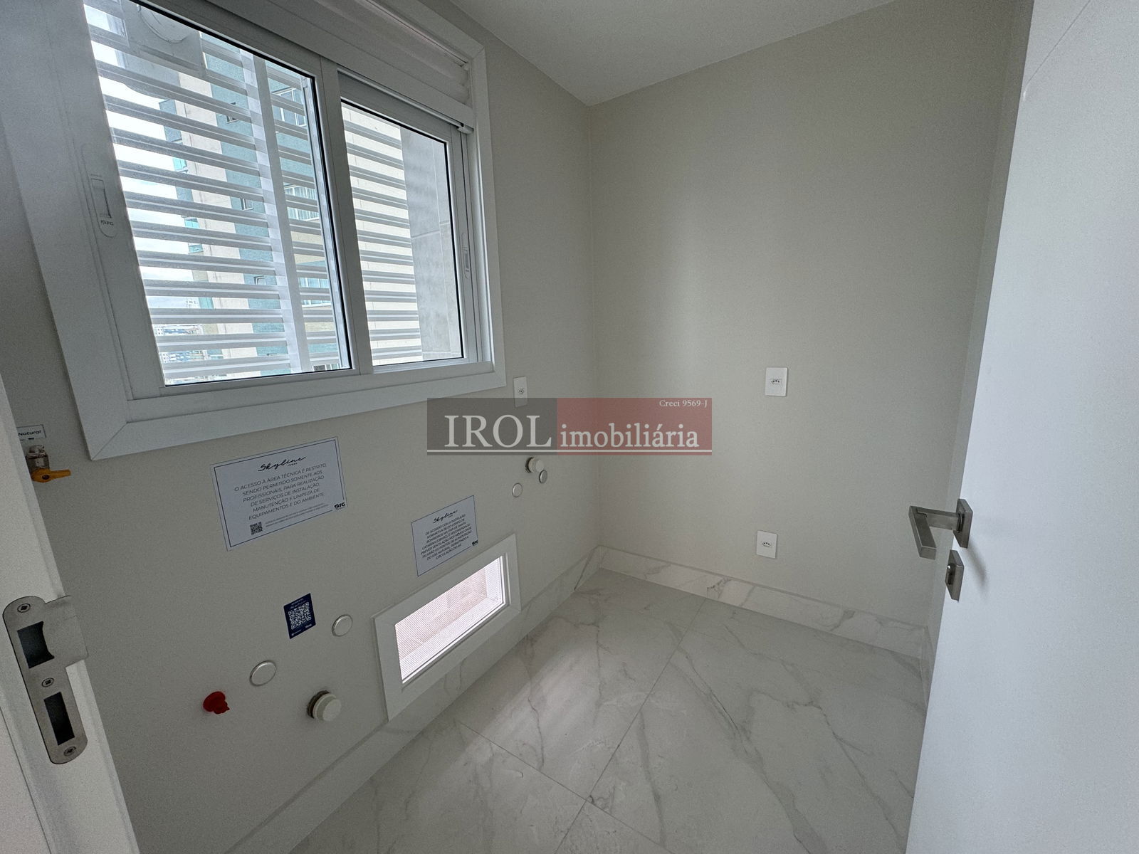 Apartamento à venda com 4 quartos, 151m² - Foto 28