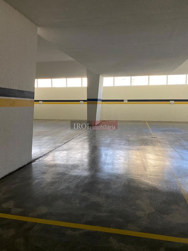 Apartamento à venda com 3 quartos, 142m² - Foto 15