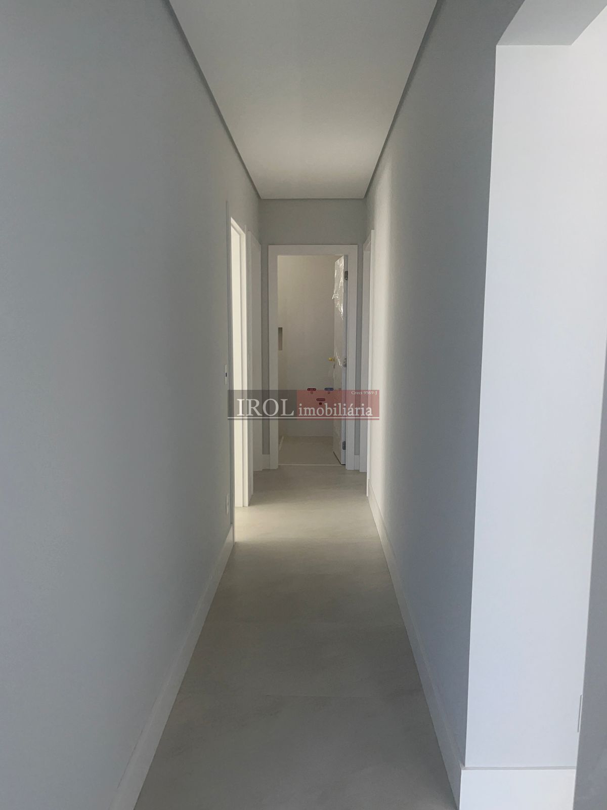 Apartamento à venda com 4 quartos, 270m² - Foto 21