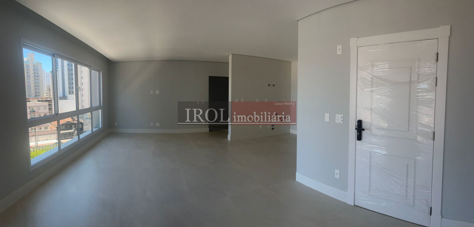 Apartamento à venda com 4 quartos, 270m² - Foto 16