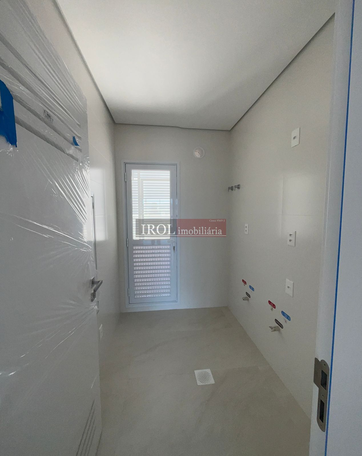 Apartamento à venda com 4 quartos, 270m² - Foto 19