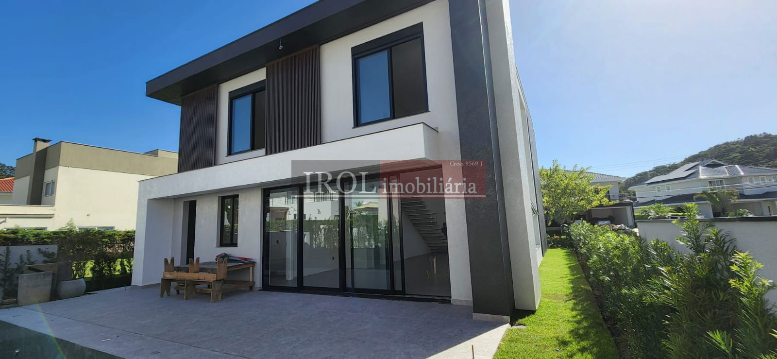 Casa à venda com 5 quartos, 382m² - Foto 5