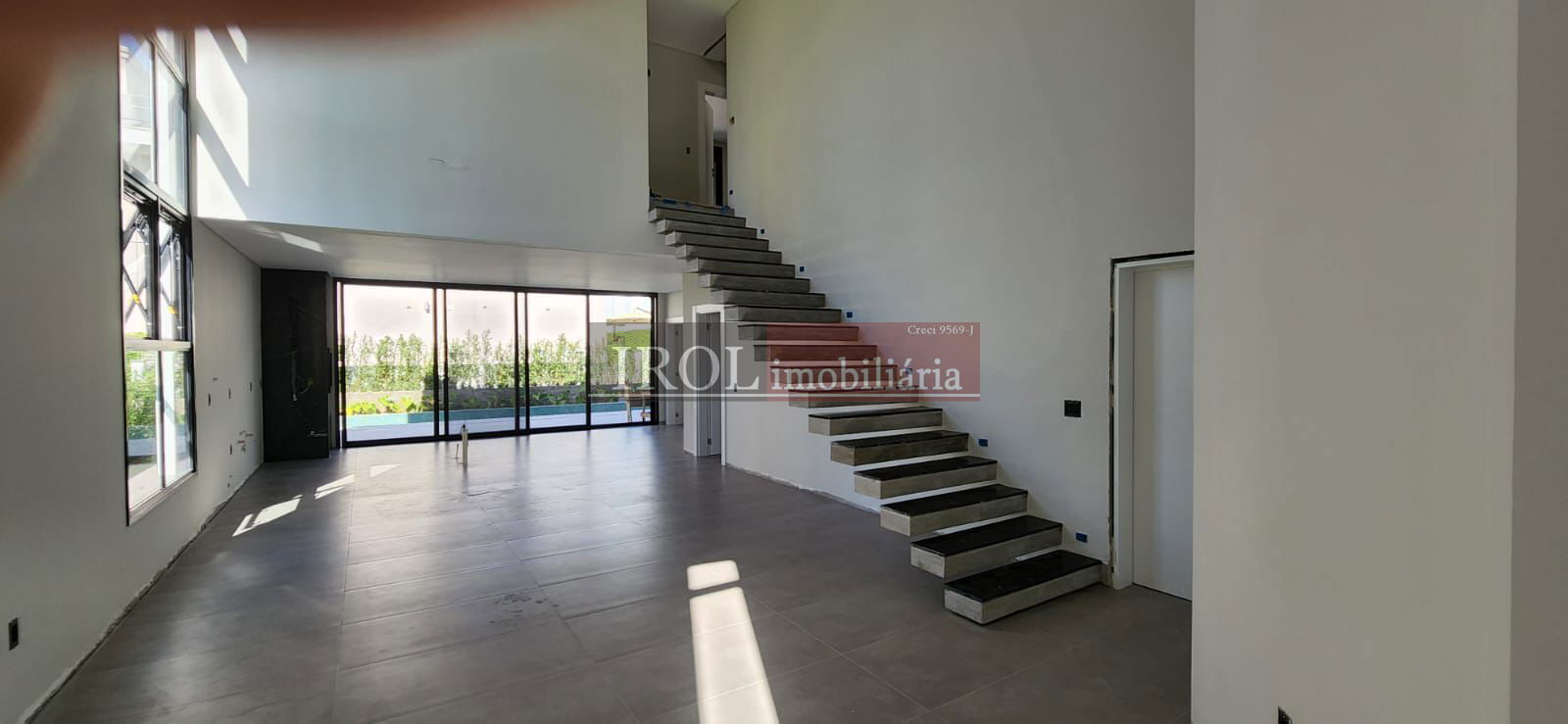 Casa à venda com 5 quartos, 382m² - Foto 28