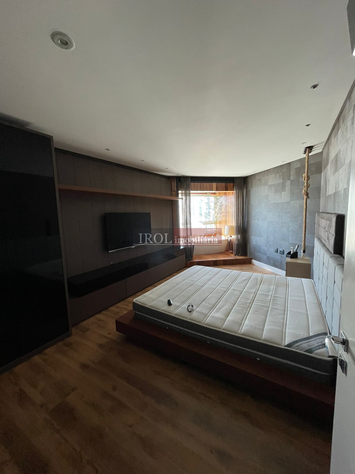 Apartamento à venda com 3 quartos, 153m² - Foto 27