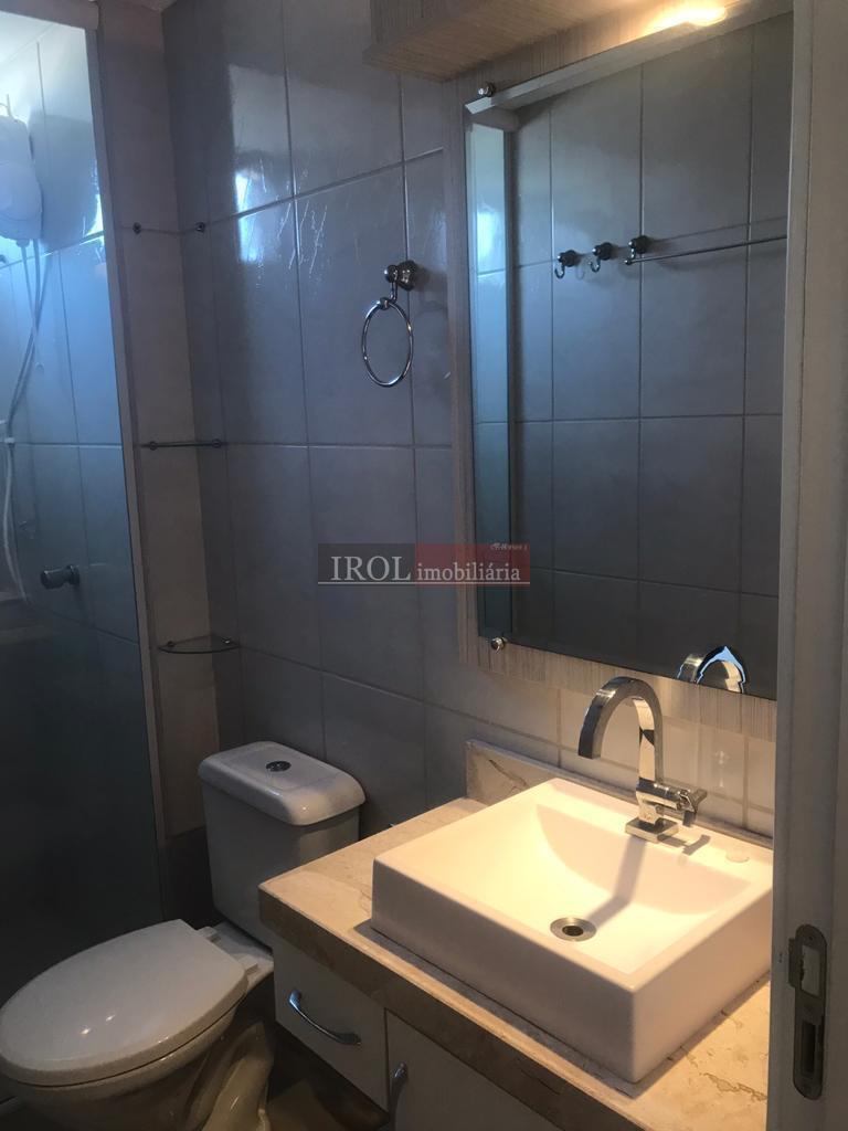 Apartamento à venda com 2 quartos, 60m² - Foto 7