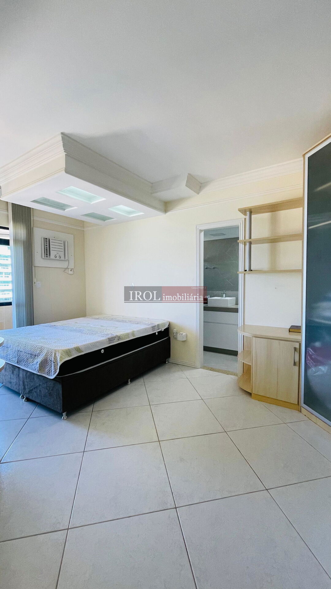 Apartamento à venda com 4 quartos, 216m² - Foto 16