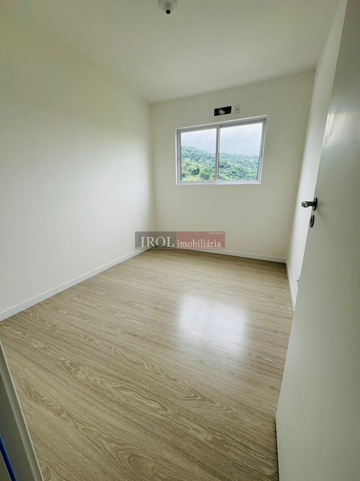 Apartamento à venda com 2 quartos, 58m² - Foto 7