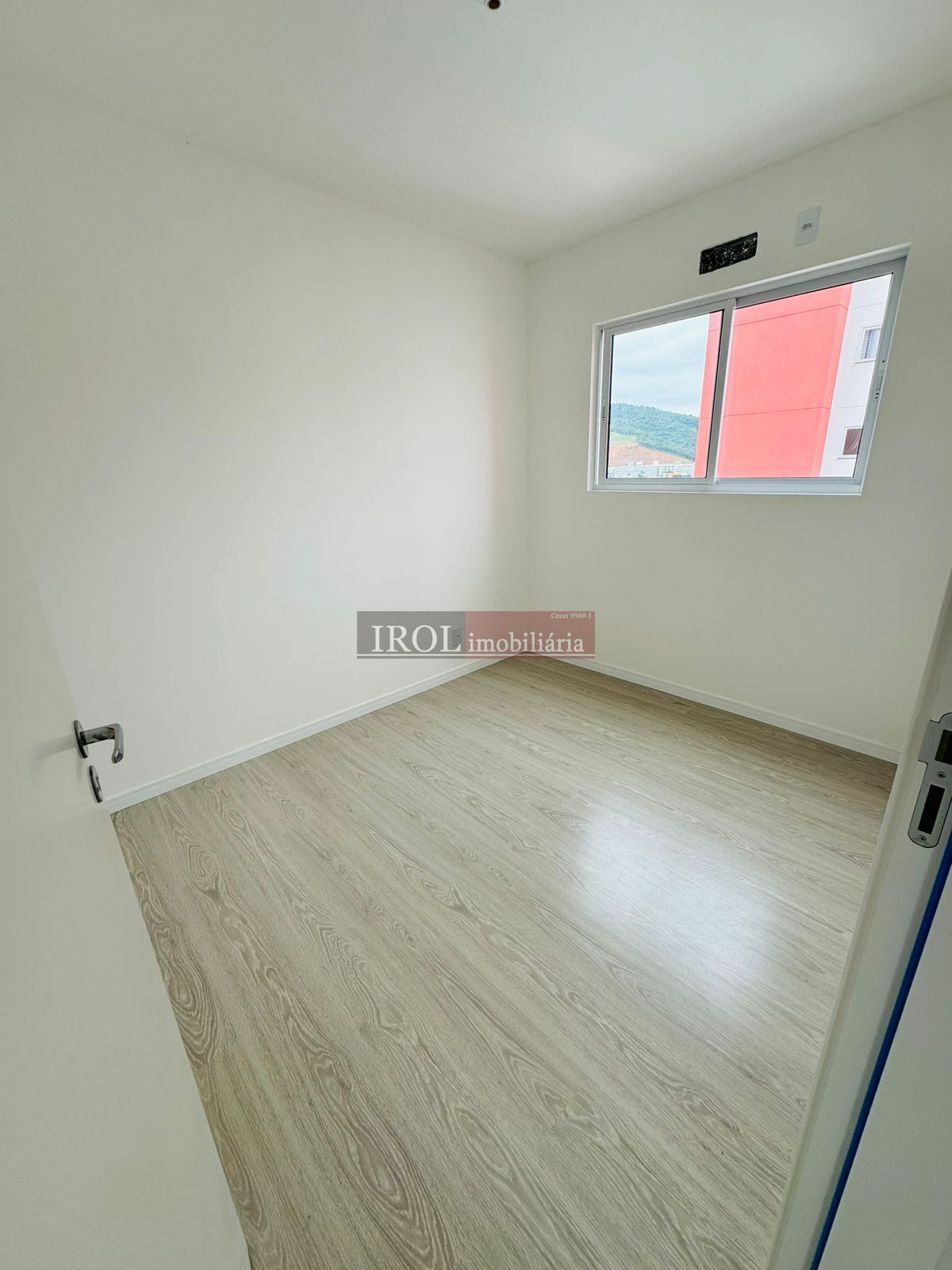 Apartamento à venda com 2 quartos, 58m² - Foto 10