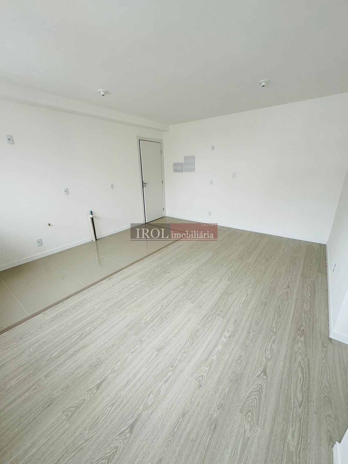 Apartamento à venda com 2 quartos, 58m² - Foto 11