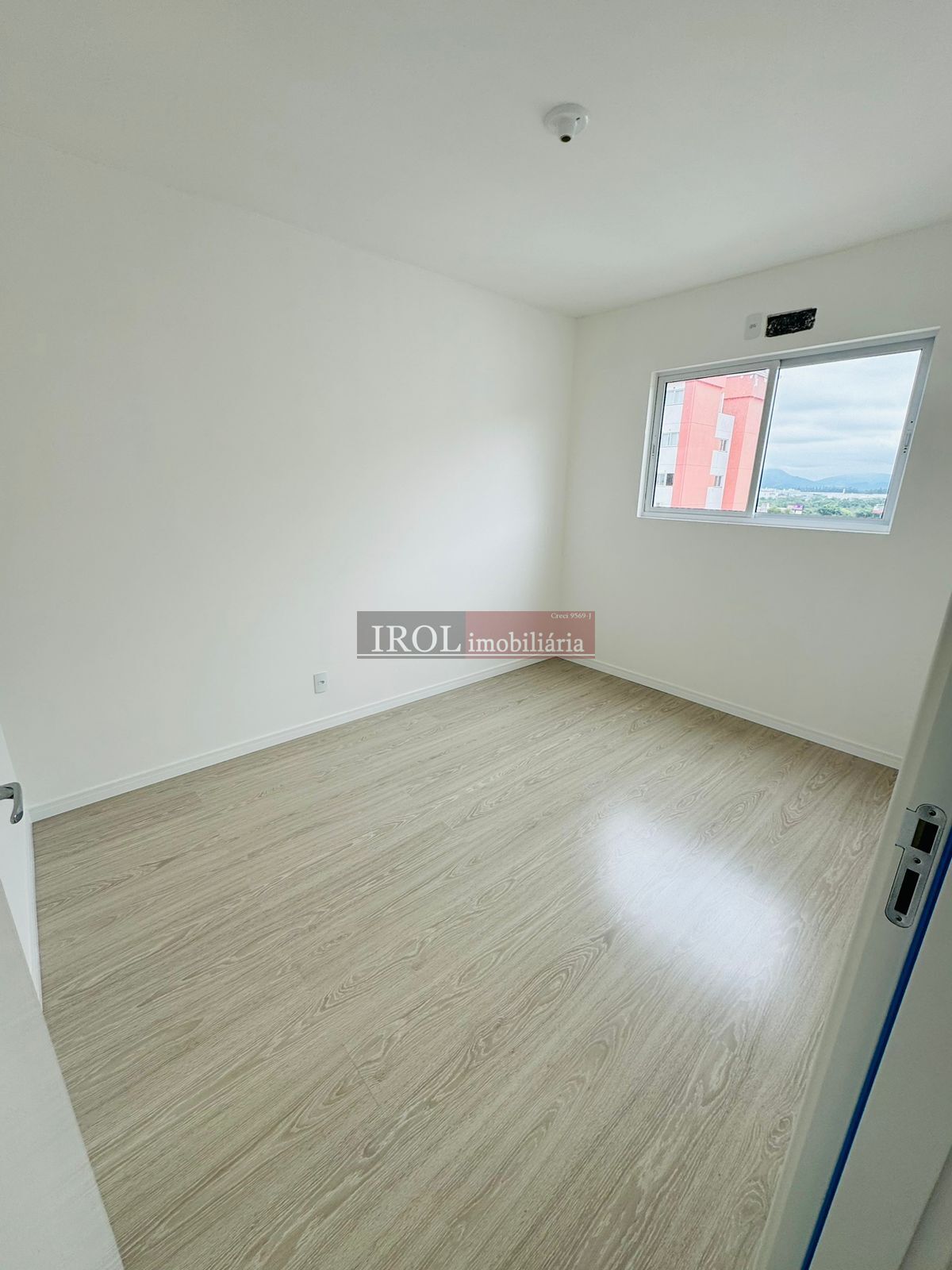 Apartamento à venda com 2 quartos, 58m² - Foto 9