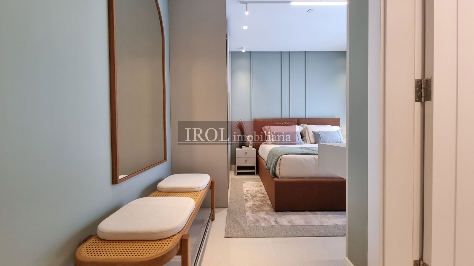 Apartamento à venda com 4 quartos, 182m² - Foto 9