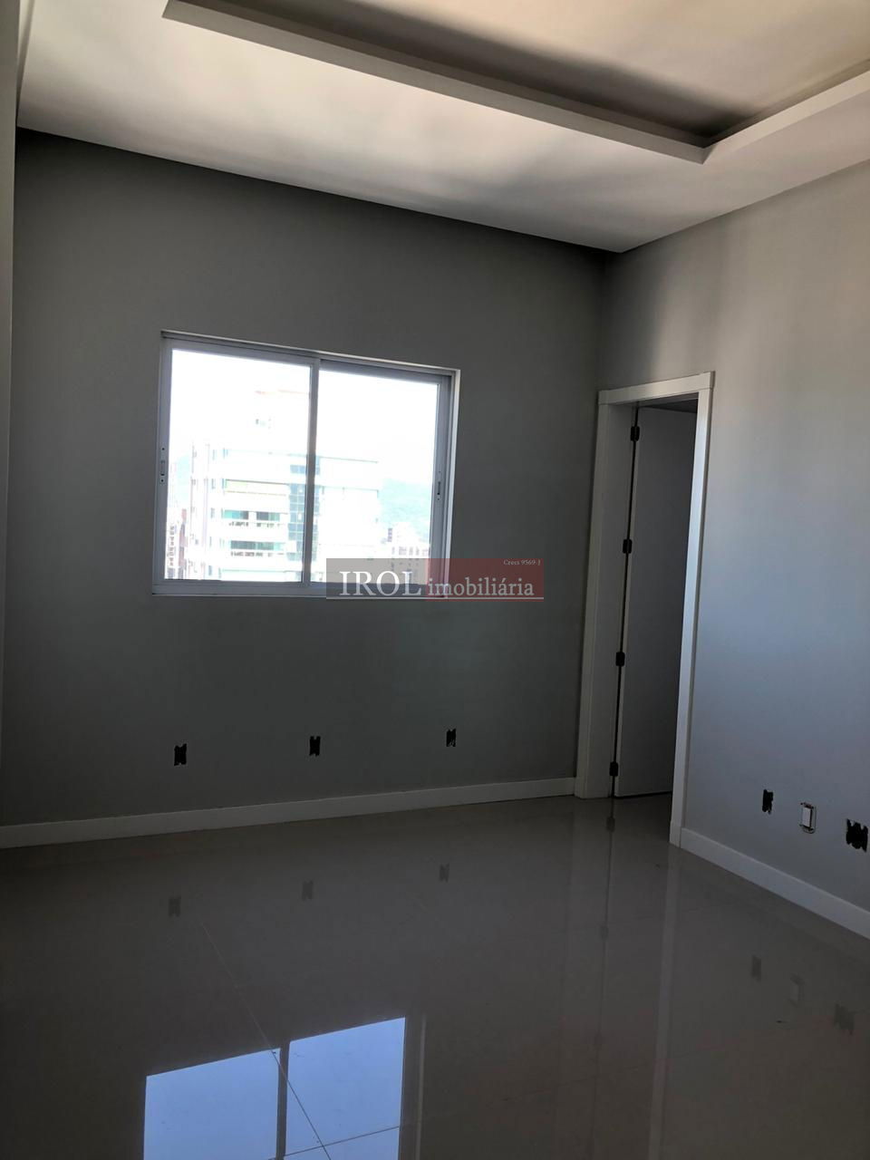 Apartamento à venda com 5 quartos, 417m² - Foto 5