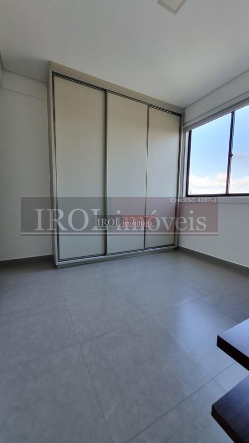 Apartamento à venda com 2 quartos, 76m² - Foto 16