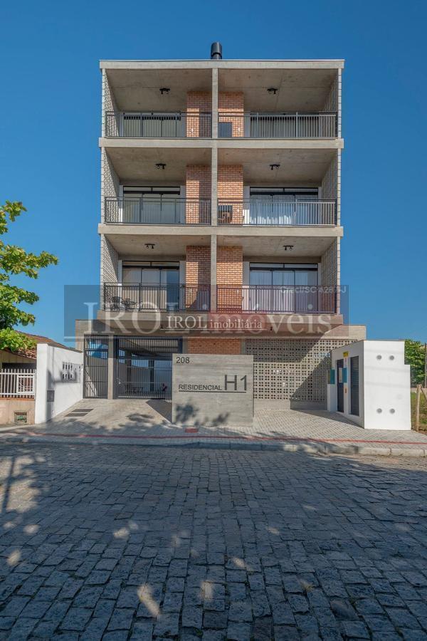 Apartamento à venda com 2 quartos, 76m² - Foto 21