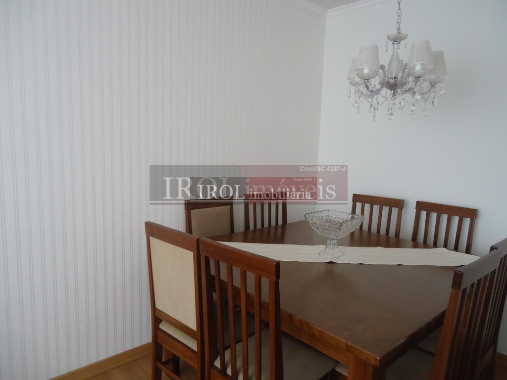 Apartamento à venda com 2 quartos, 62m² - Foto 12