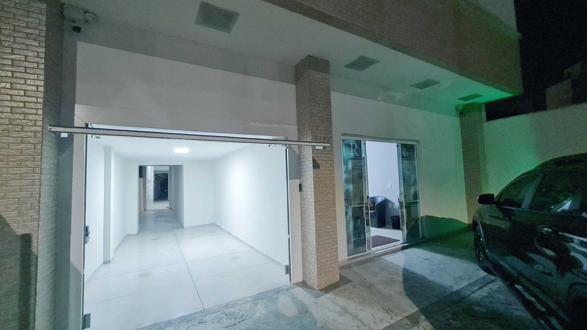 Casa para alugar com 3 quartos, 397m² - Foto 4