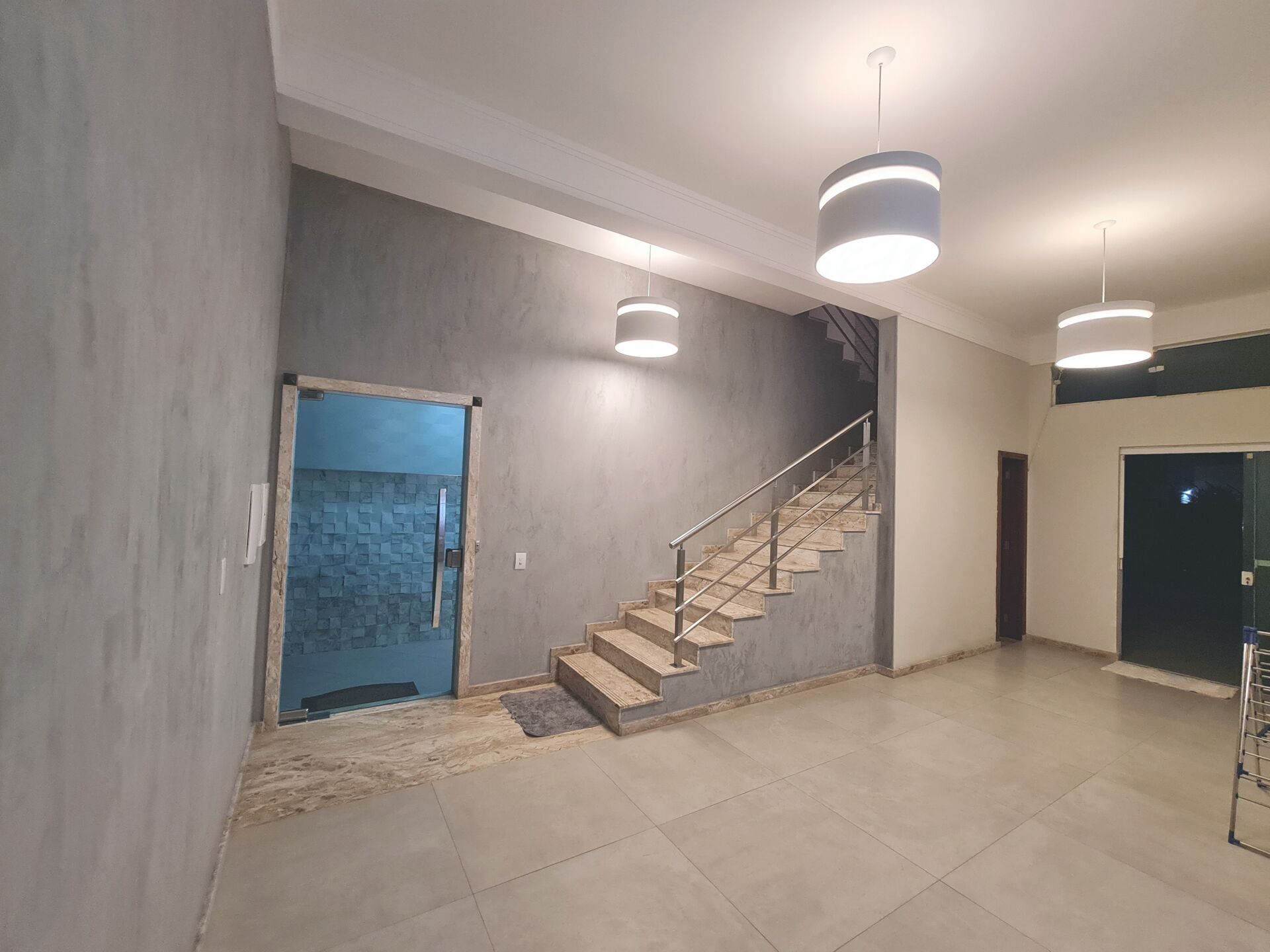 Casa para alugar com 3 quartos, 397m² - Foto 11