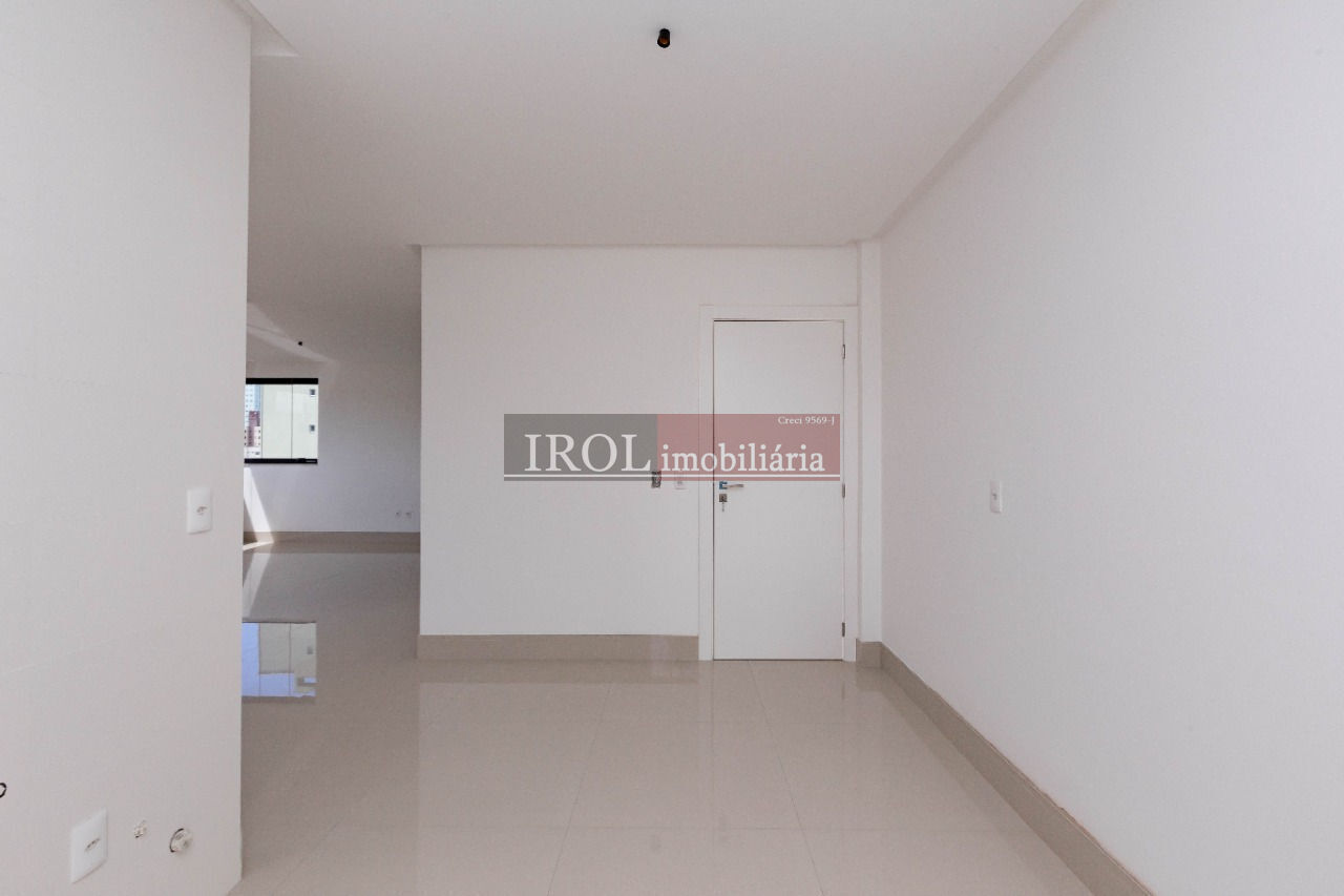 Apartamento à venda com 4 quartos, 150m² - Foto 38