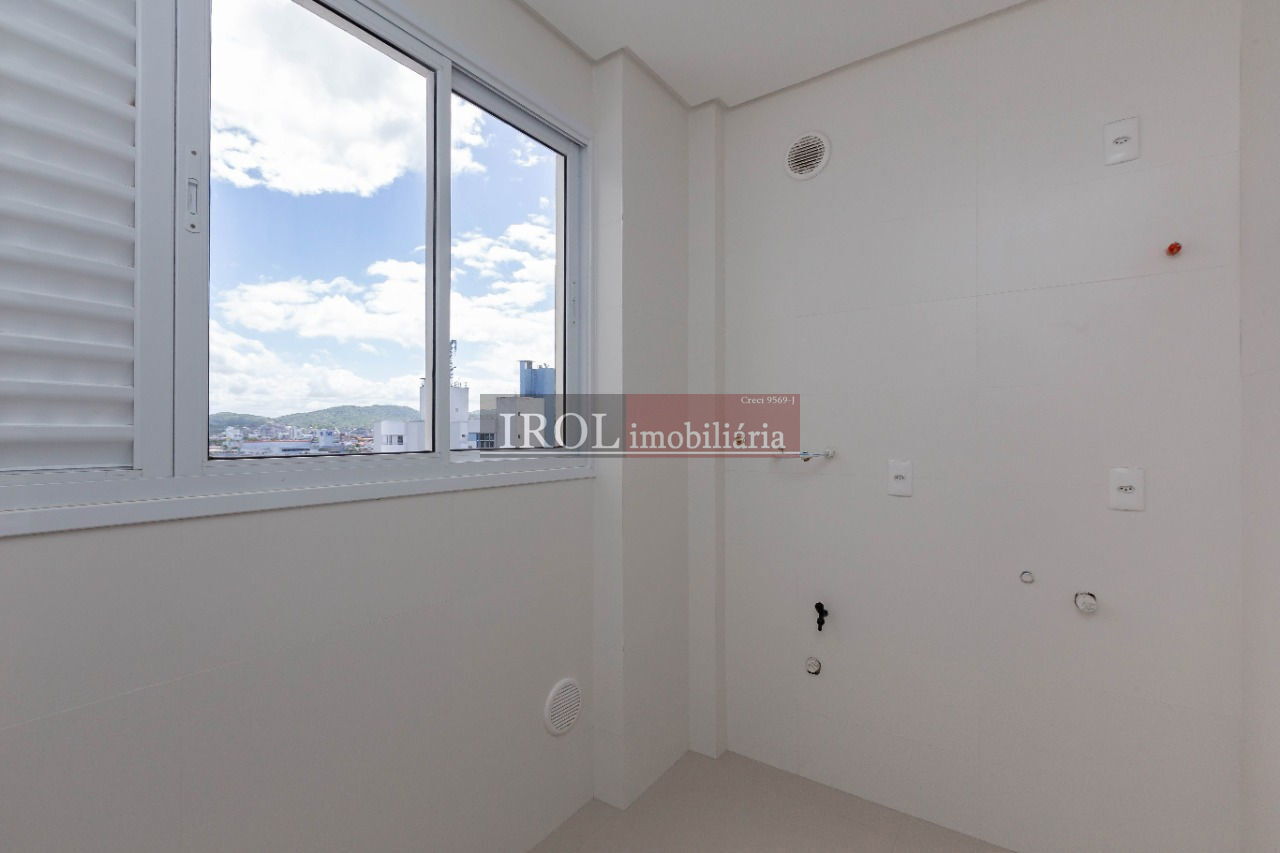 Apartamento à venda com 4 quartos, 150m² - Foto 36