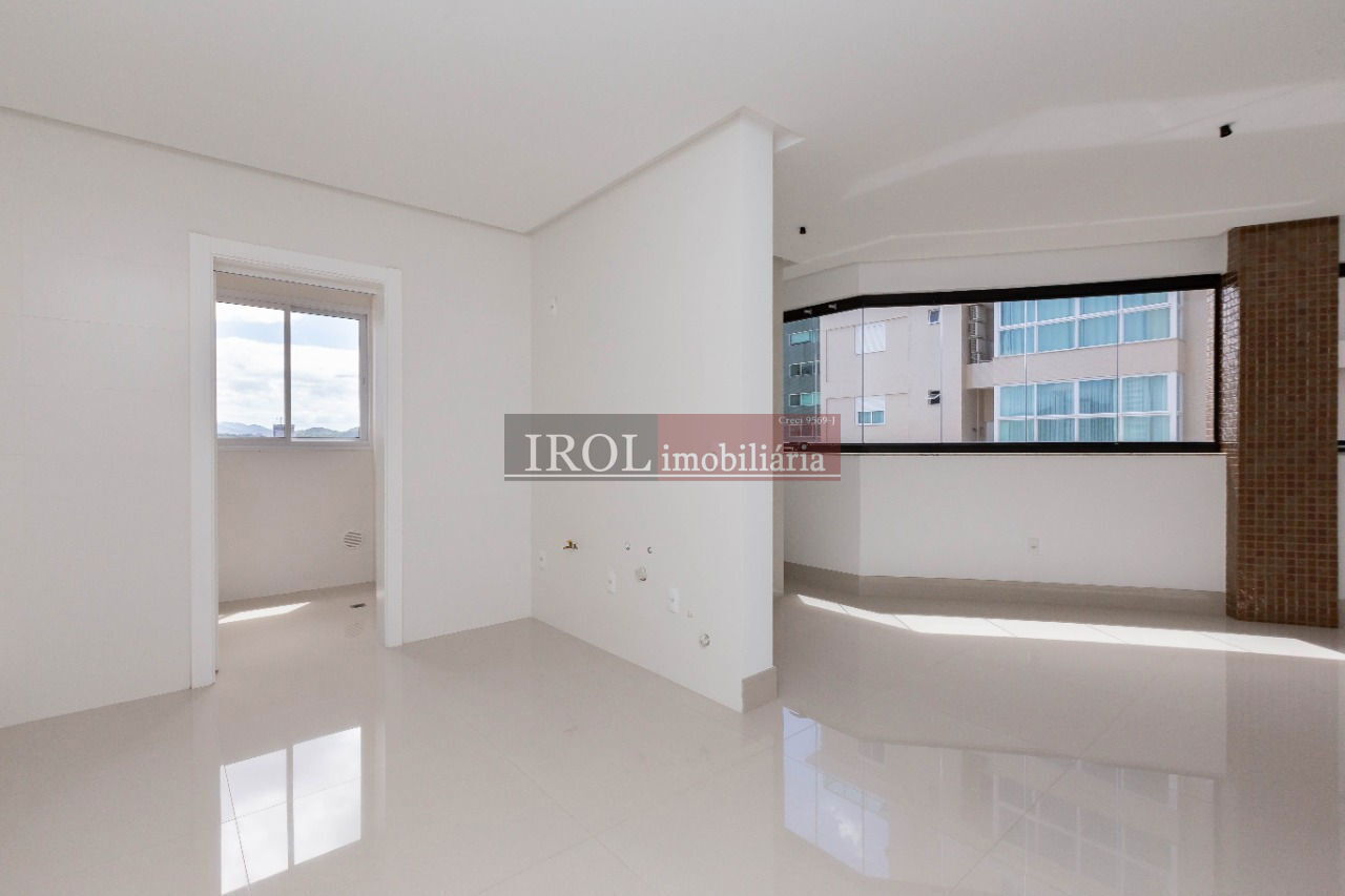 Apartamento à venda com 4 quartos, 150m² - Foto 35