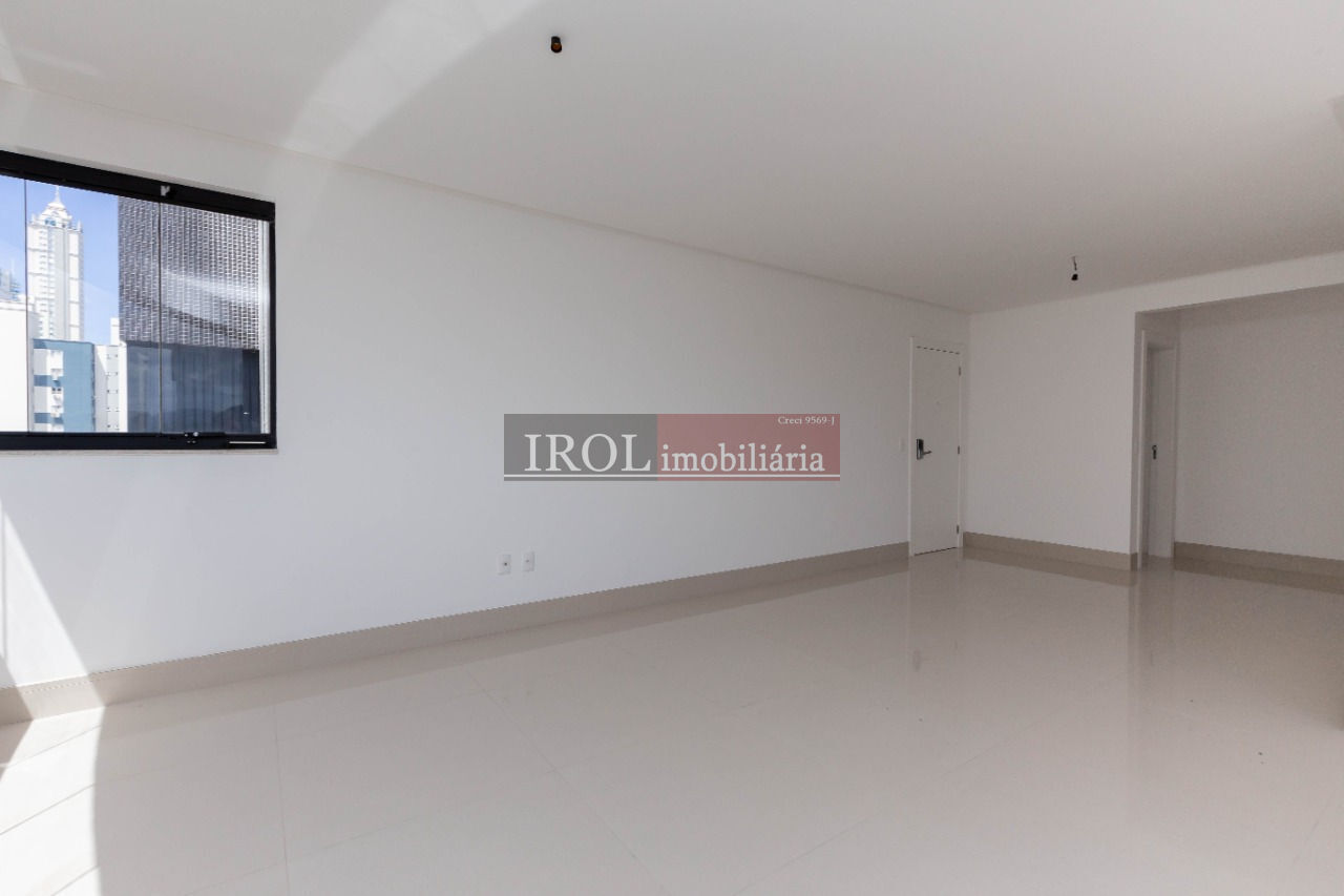 Apartamento à venda com 4 quartos, 150m² - Foto 31