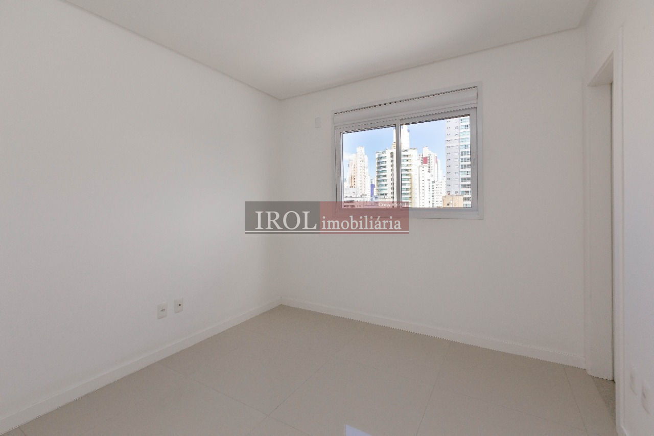 Apartamento à venda com 4 quartos, 150m² - Foto 49