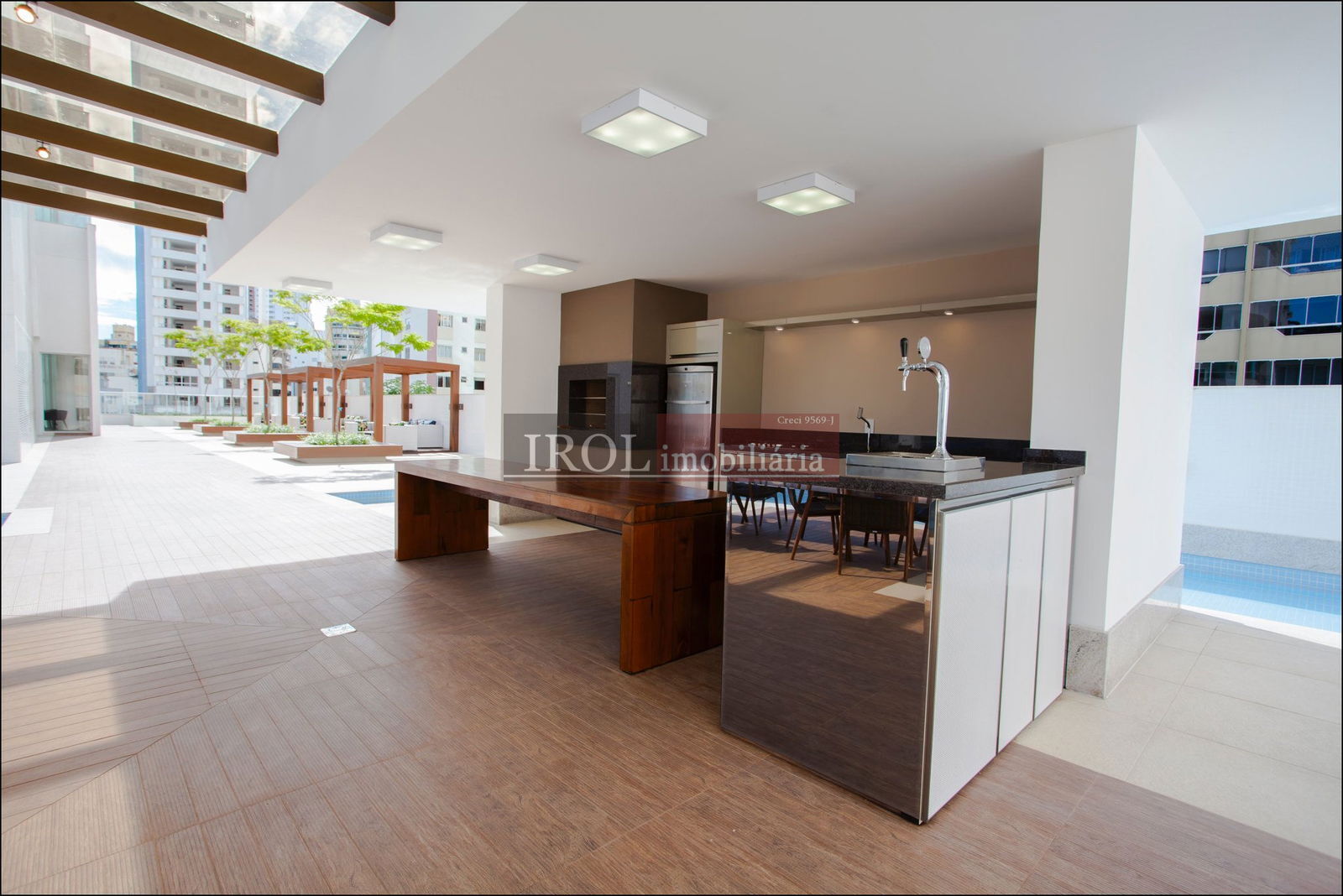 Apartamento à venda com 3 quartos, 128m² - Foto 12