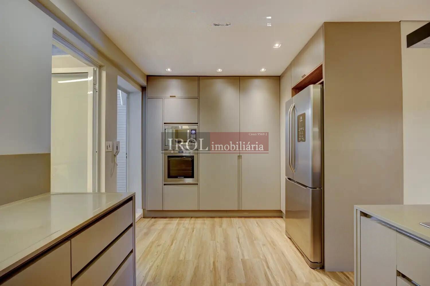 Apartamento à venda com 4 quartos, 288m² - Foto 21