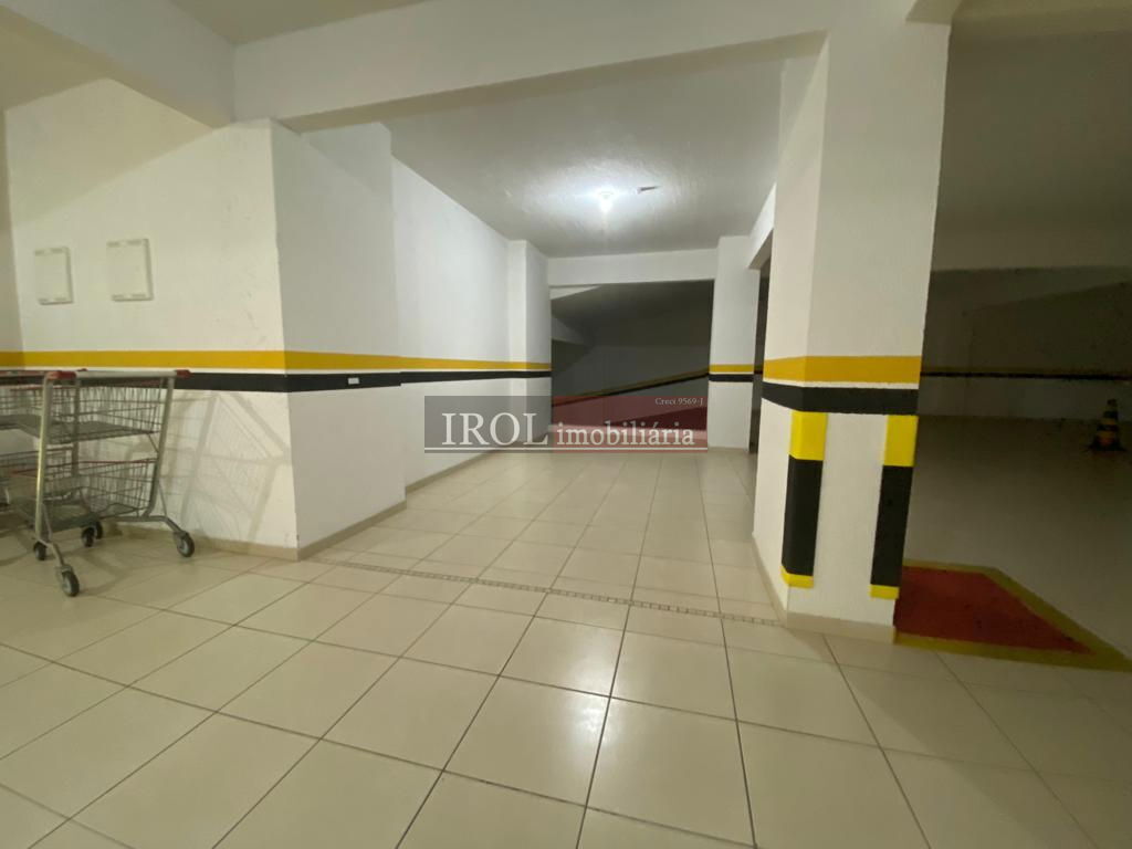 Apartamento à venda com 4 quartos, 156m² - Foto 17