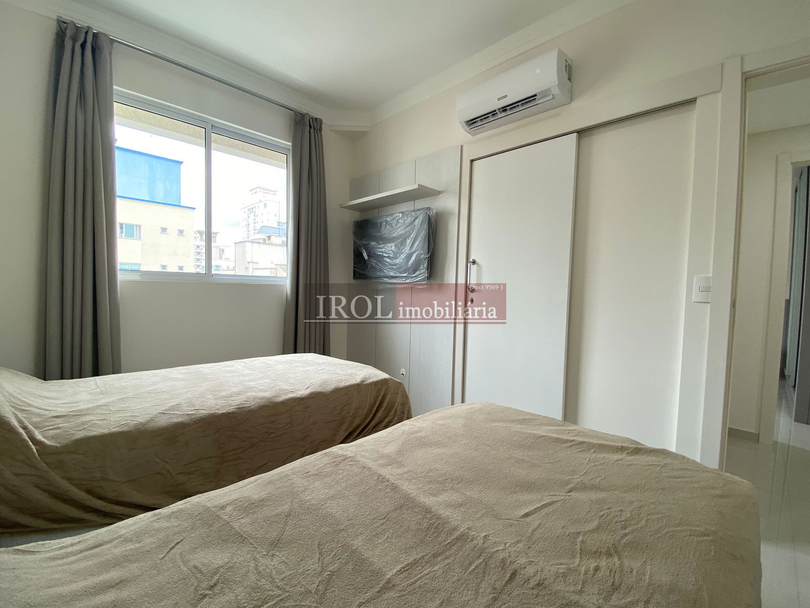 Apartamento à venda com 4 quartos, 156m² - Foto 12