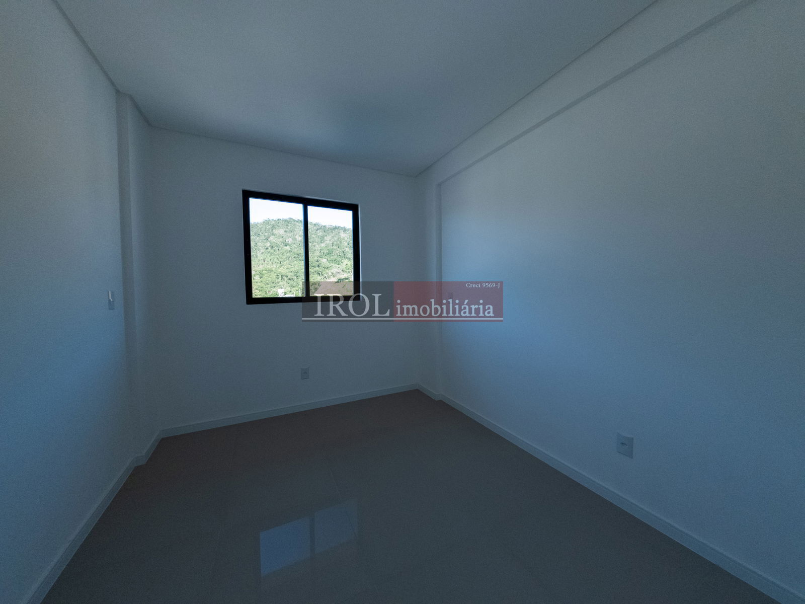 Apartamento à venda com 2 quartos, 66m² - Foto 7