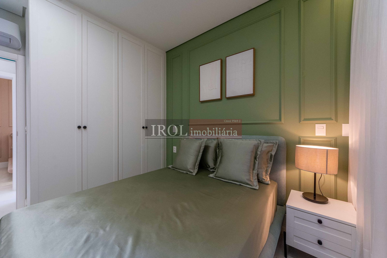 Apartamento à venda com 4 quartos, 137m² - Foto 32