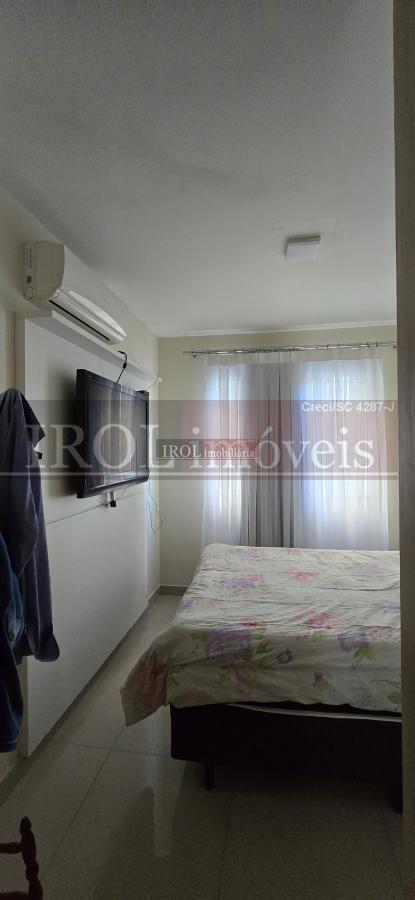 Apartamento à venda com 2 quartos, 55m² - Foto 15