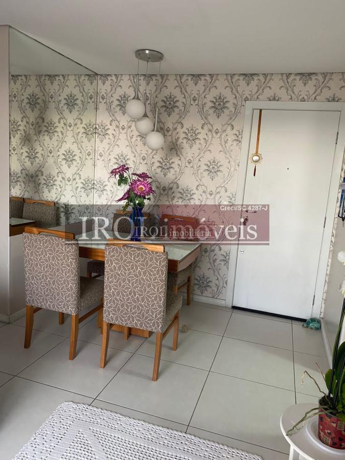 Apartamento à venda com 2 quartos, 74m² - Foto 9