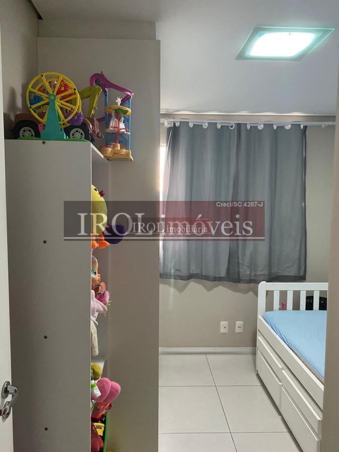 Apartamento à venda com 2 quartos, 74m² - Foto 6