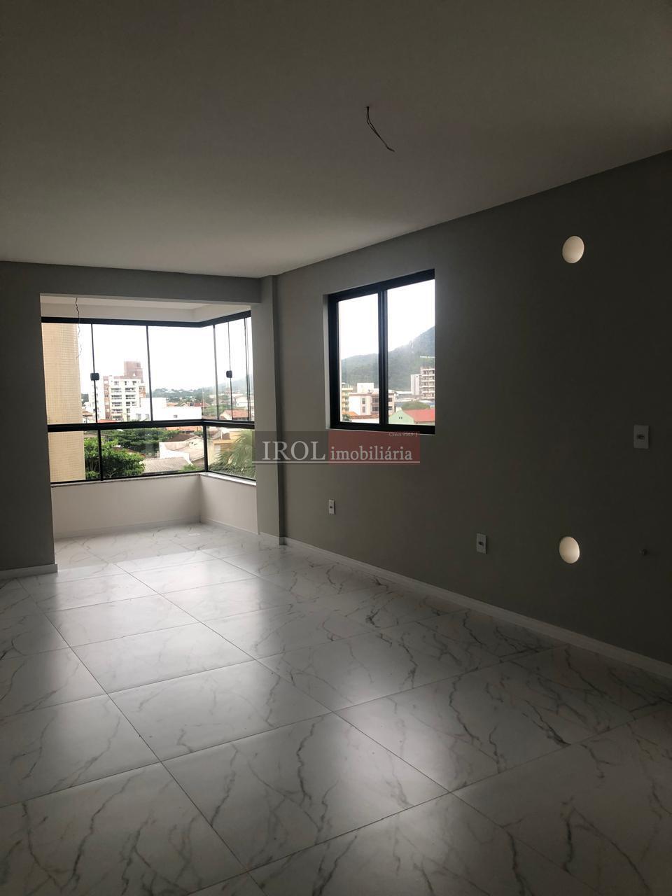 Apartamento à venda com 3 quartos, 97m² - Foto 17