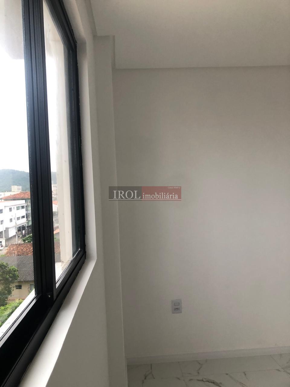 Apartamento à venda com 3 quartos, 97m² - Foto 14