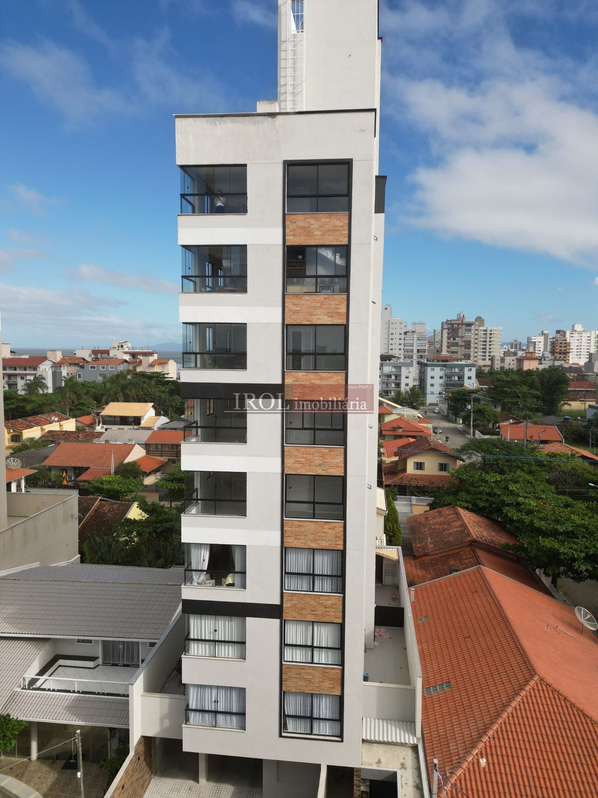 Apartamento à venda com 3 quartos, 97m² - Foto 28