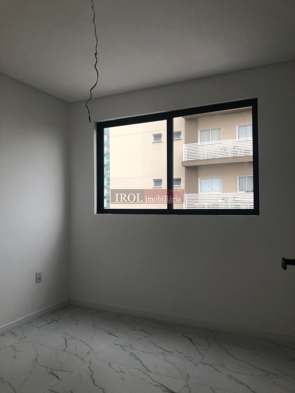 Apartamento à venda com 3 quartos, 97m² - Foto 12