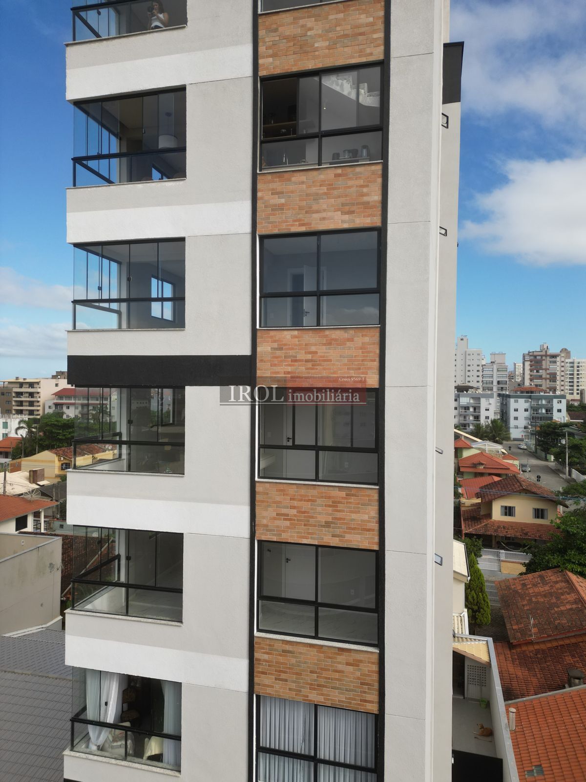 Apartamento à venda com 3 quartos, 97m² - Foto 30