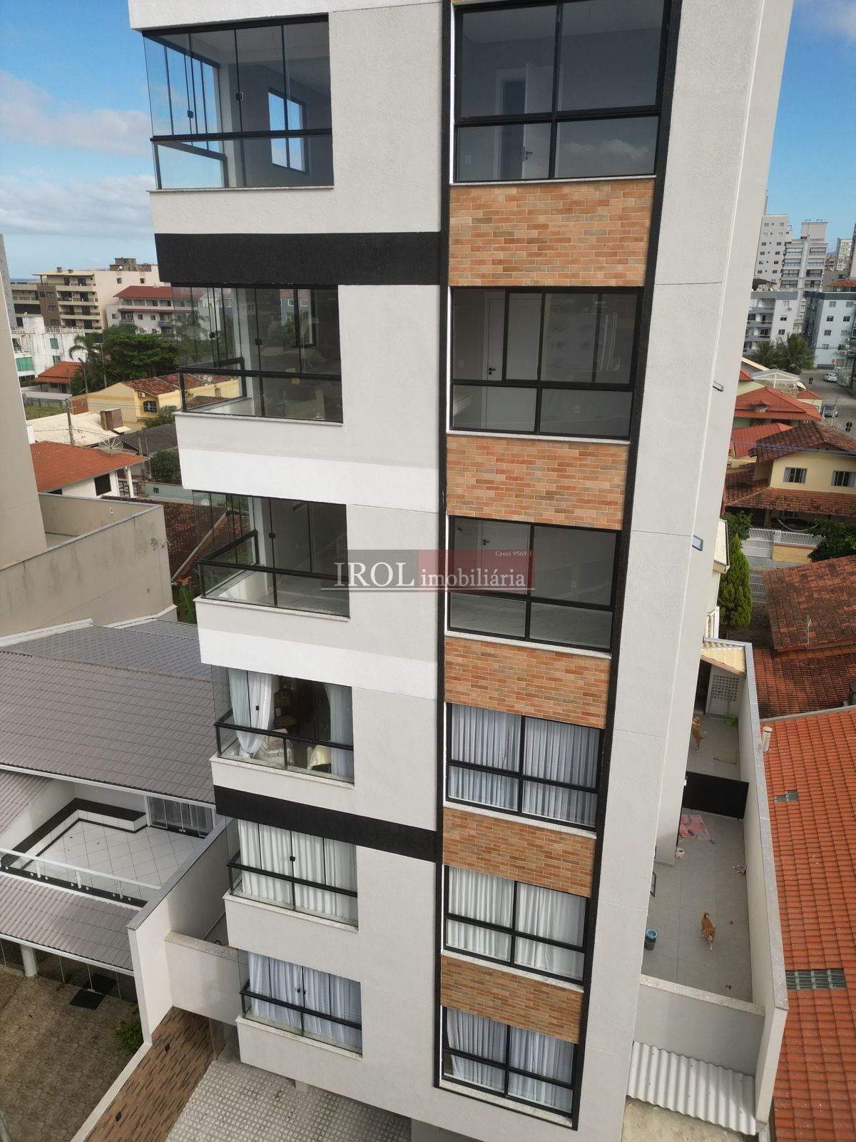 Apartamento à venda com 3 quartos, 97m² - Foto 29