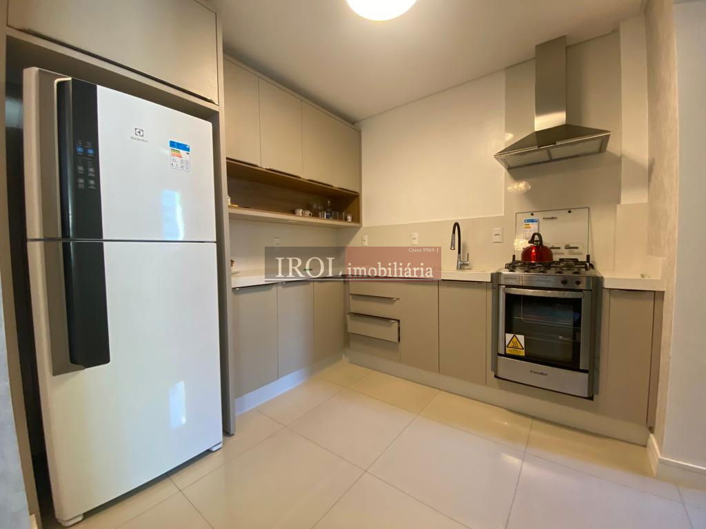 Apartamento à venda com 3 quartos, 110m² - Foto 4