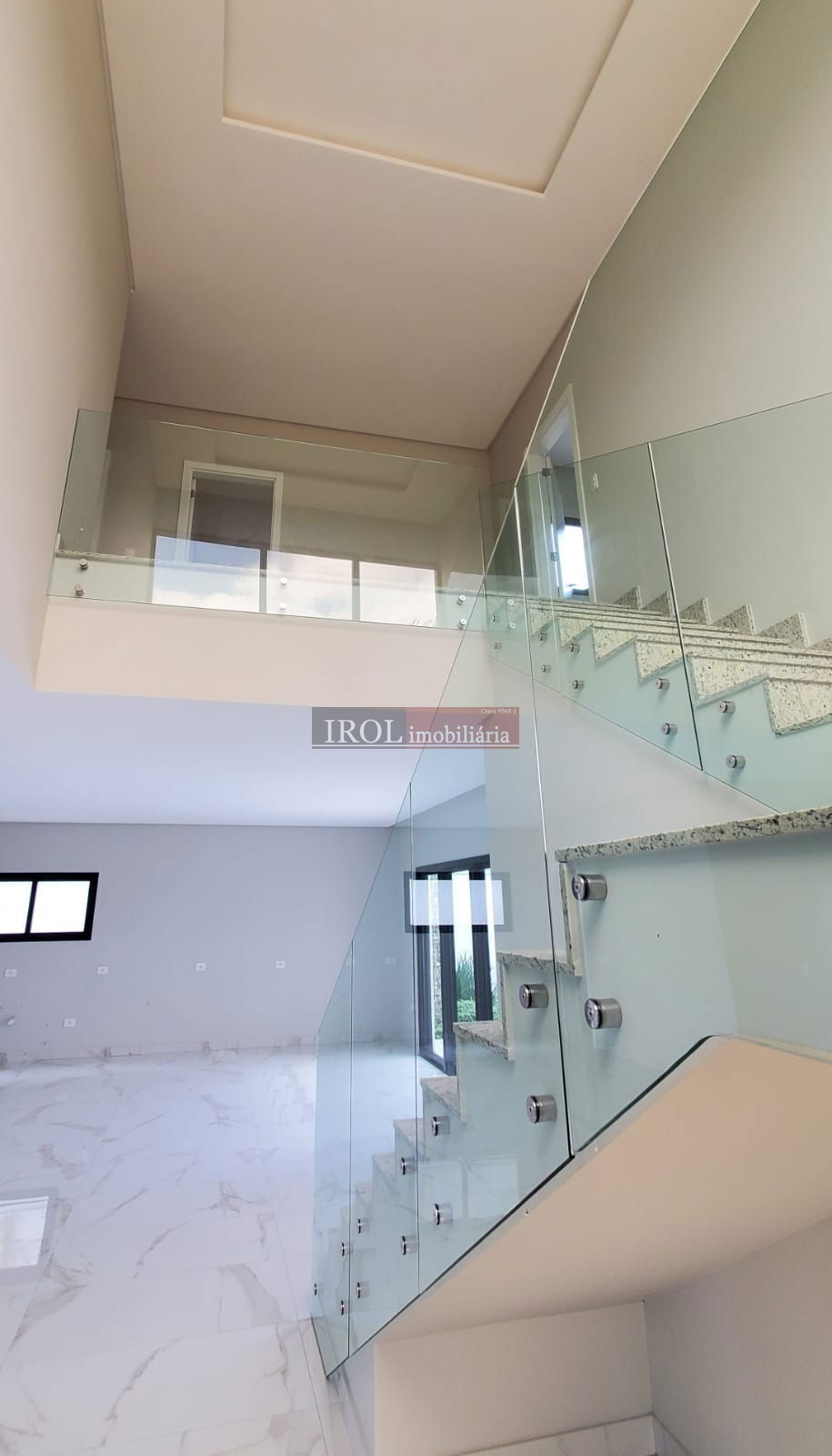 Casa à venda com 4 quartos, 250m² - Foto 14