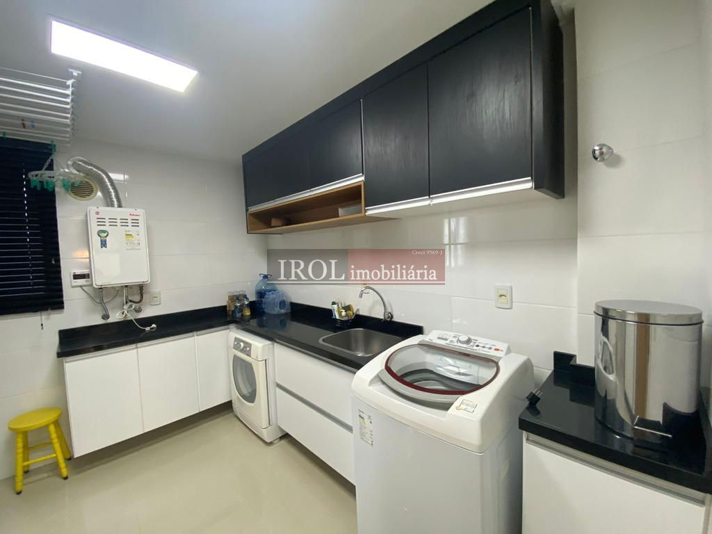 Apartamento à venda com 4 quartos, 208m² - Foto 14